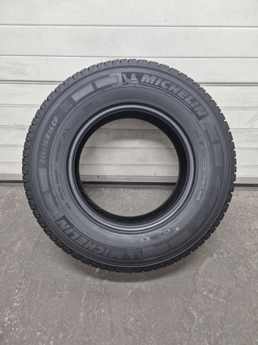 Anvelopa Michelin 225 75 16 CP