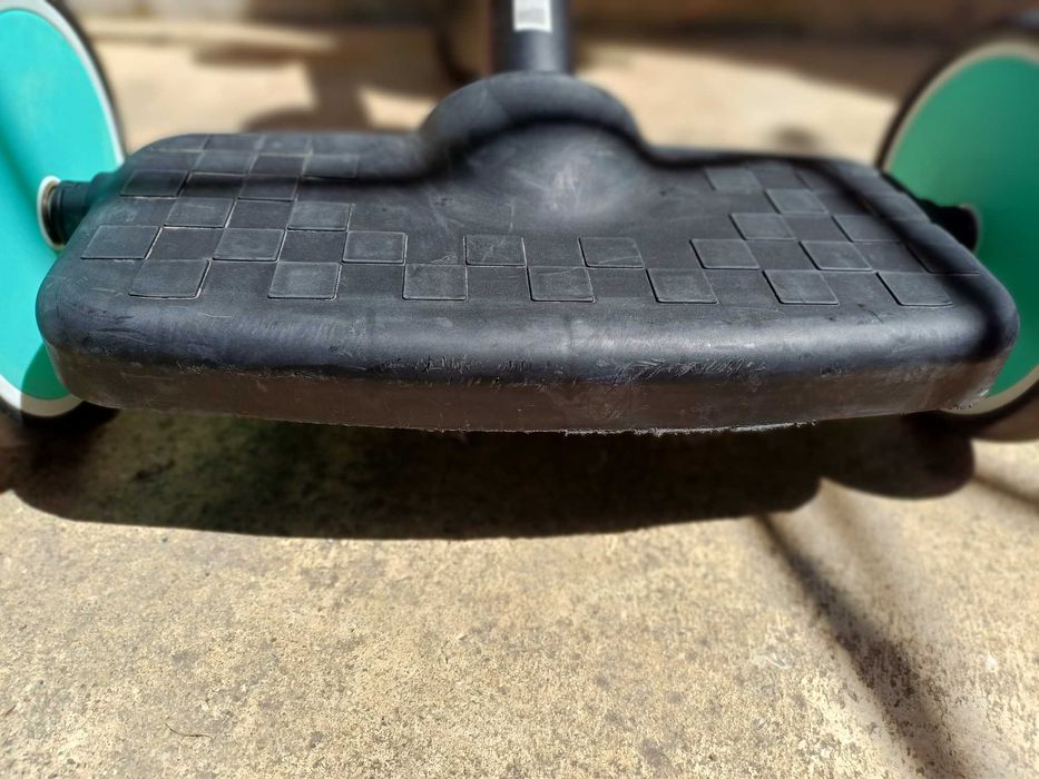 Триколка Lorelli