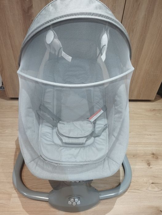 Електрическа люлка и бебешко легло next to me Kikka boo