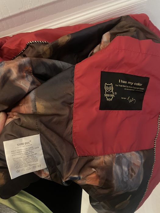 Продам пуховики для девочек девушек