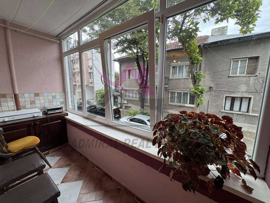 Дава се под наем Четиристаен апартамент в Варна, Окръжна болница - 103 кв.м за 690 € - Снимка #5