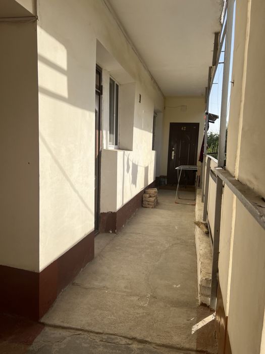 Однокомнатная квартира вторичка. 3 этаж. С ремонтом.