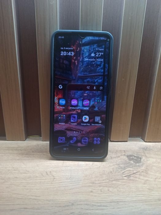Продаю телефон Samsung A13