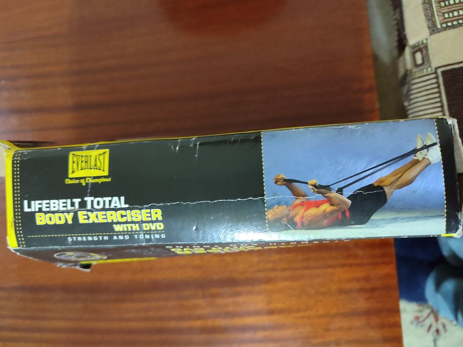 Тренажёр для всего тела со страховочным поясом.