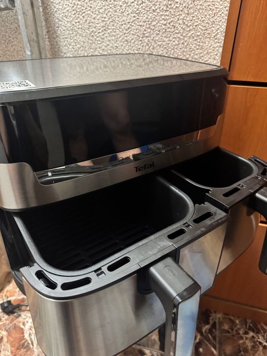 Friteuză cu aer cald
