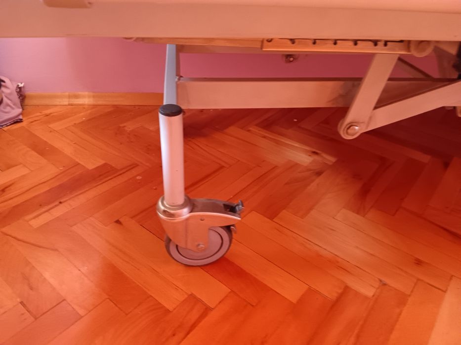 Болнично легло механично