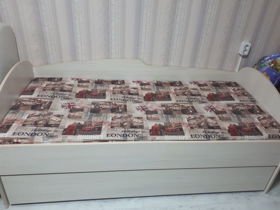Продам кровать срочно