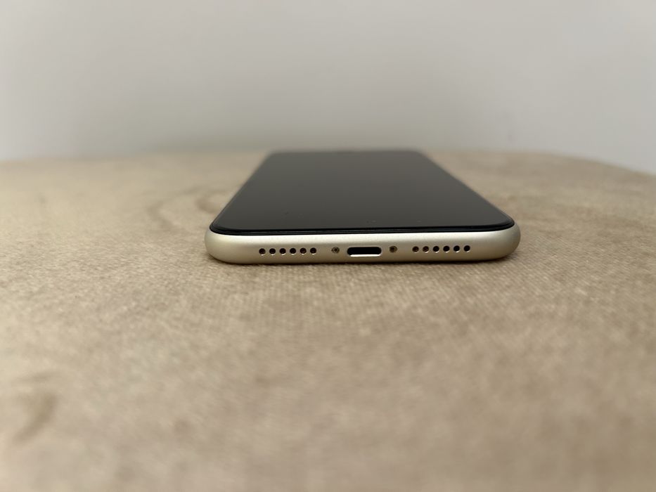 Iphone 11 White, 64GB