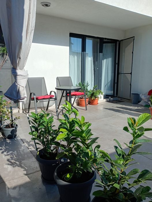 Apartament 3 camere cu terasa  mare Apărătorii Patriei  Drumul Binelui sector 4