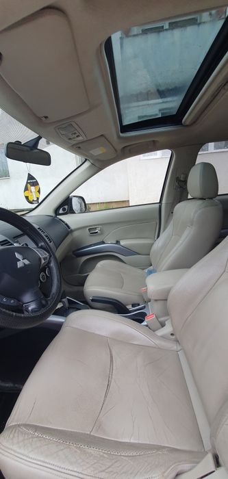 Mitsubishi Outlander 2008