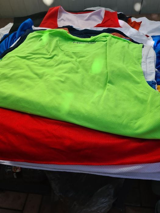 Tricouri,shorturi,pantaloni SECOND-HAND la balot