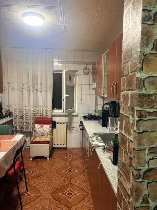 Apartament 3 camere Titan