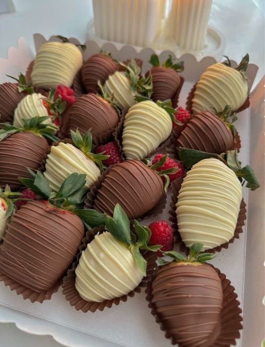 клубника в шоколаде