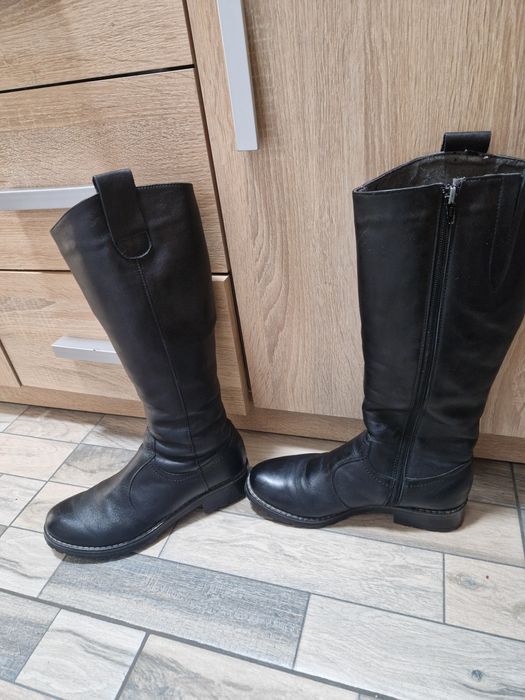 Cizme îmblănite din piele, mărimea 36