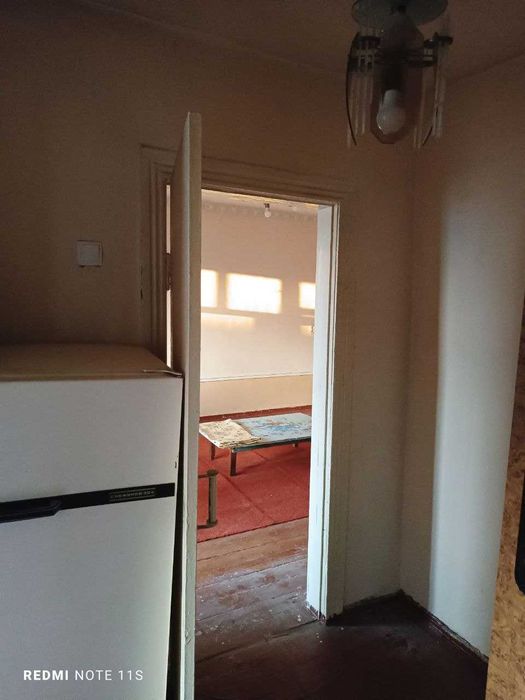 Квартира сотилади 2 хонали (3 хонали килинган)