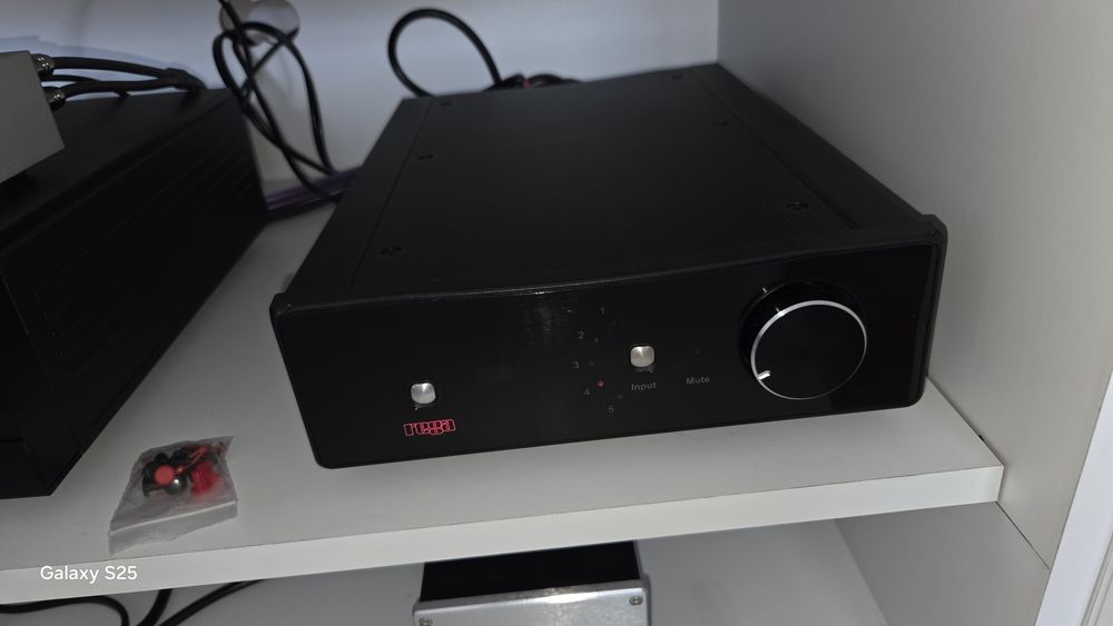Vând Rega brio r si Philips cd 604