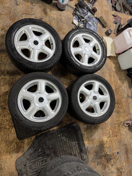 Литье R15 5 шт Оригнал VW