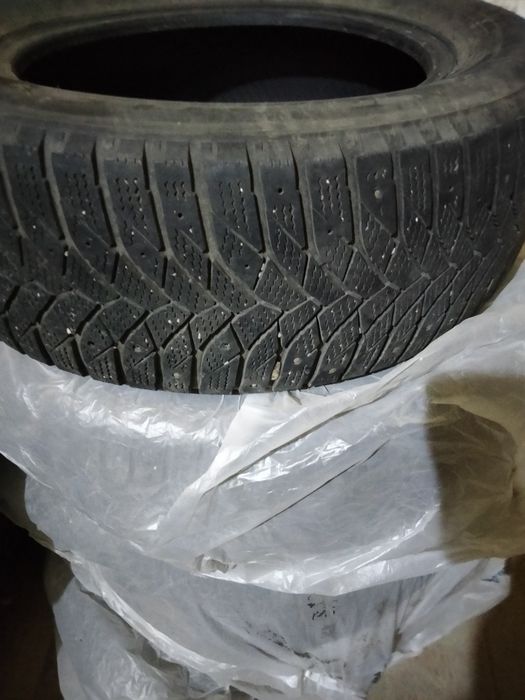 Б.у безкамерка. Продам