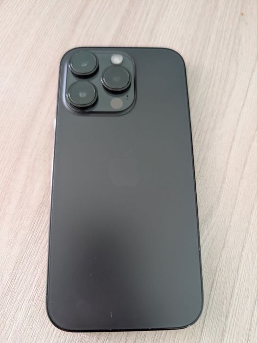 продам iphone 14 pro
