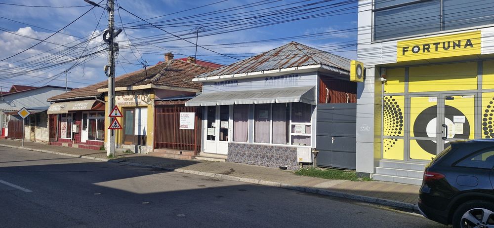 De închiriat – Spațiu comercial 90 mp, str. G-ral Praporgescu