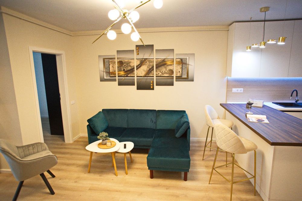 Apartament 3 camere 60 mp Scala Frunzisului