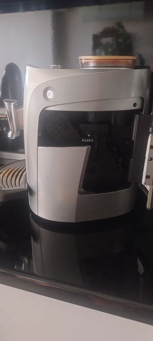 Кафе автомат Saeco