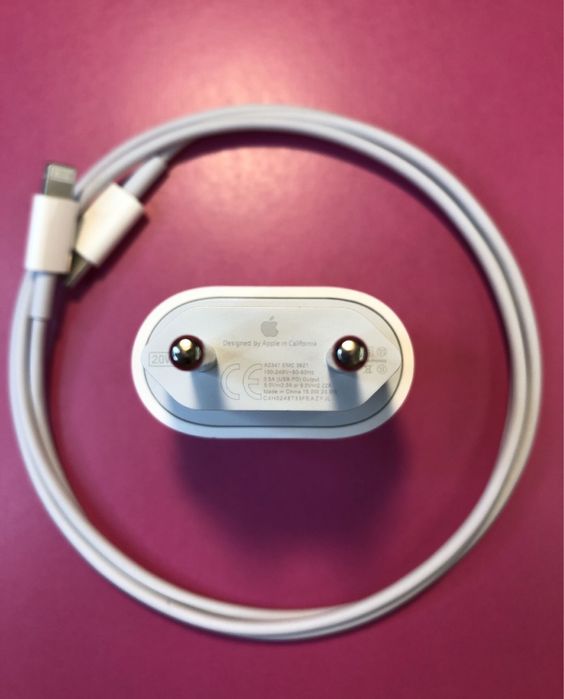 Продам Зарядка для Айфона!