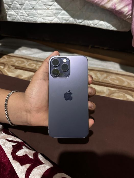 14 про макс 256 ёмкость 85%