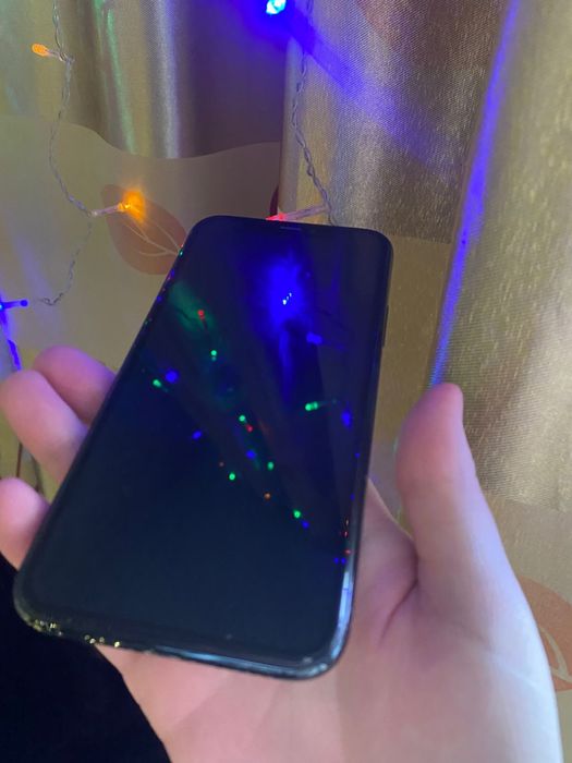 Срочно продам Iphone 11 pro