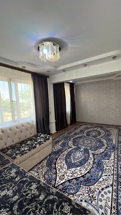 Сдаётся 3 комнатная квартира