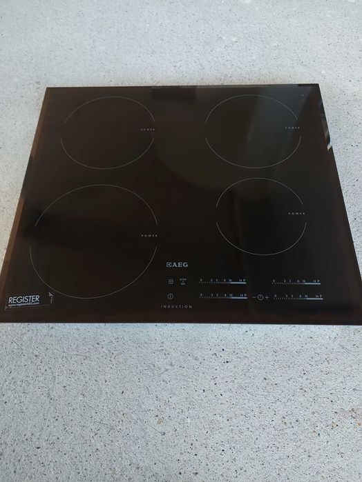 Индукционен котлон AEG  чисто нов (made in Germany)