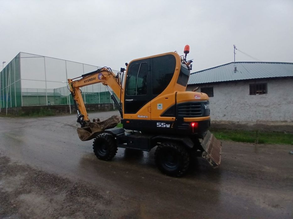 Ekskvator hyundai 55 w