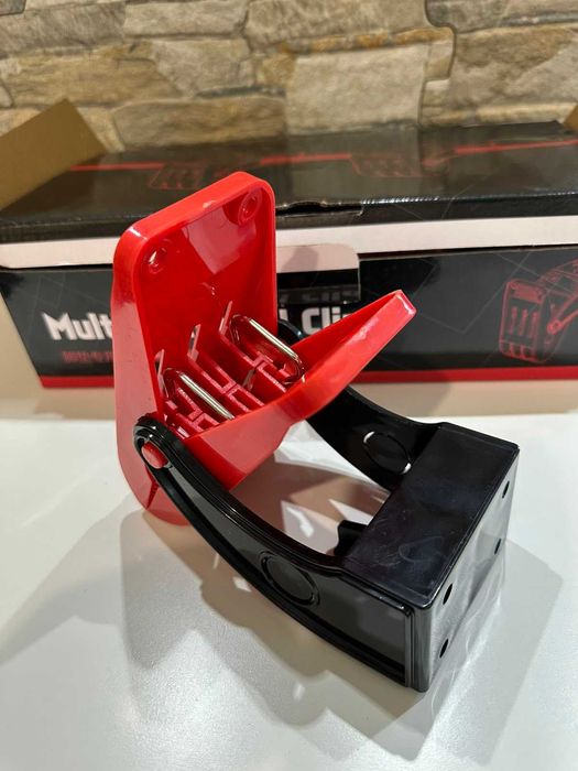 Щипки за измиване и подсушаване на автомобилни стелки