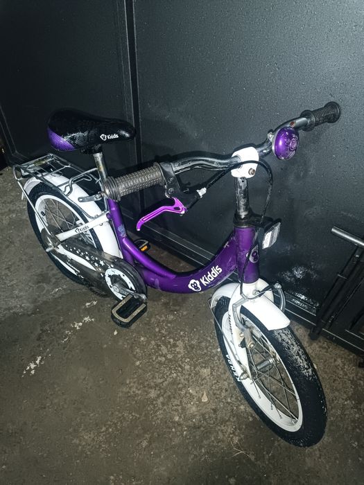 Продаётся велосипед 16 в хорошом состояния