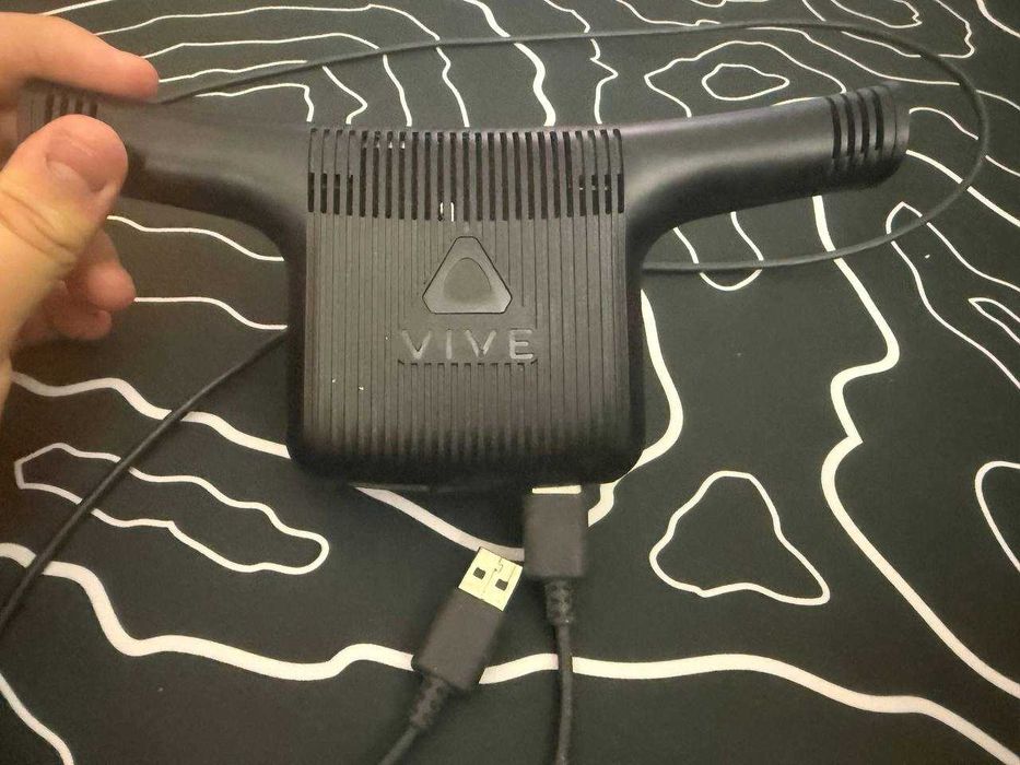 HTC VIVE Pro 2 – Kit VR complet + Full Body Tracking + Wireless