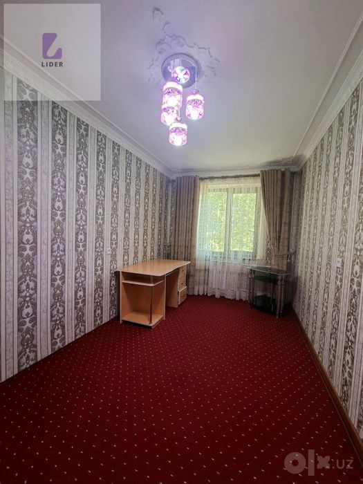 Продается 3х комнатная квартира. Микрорайон. 3 этаж.