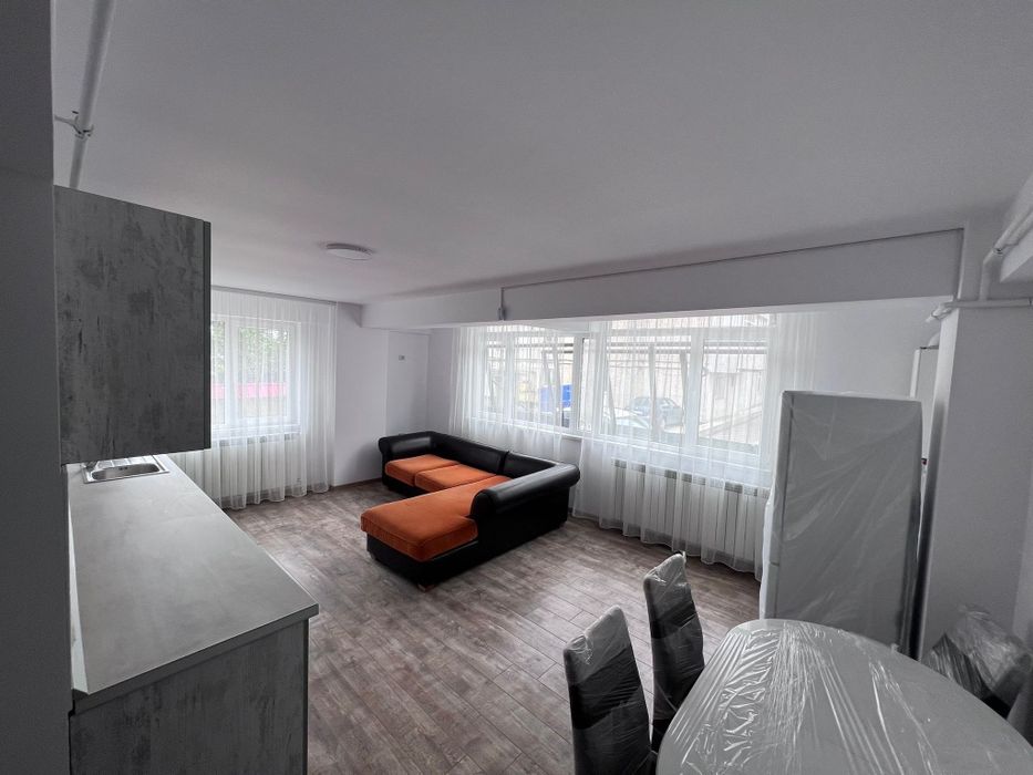Apartament de închiriat