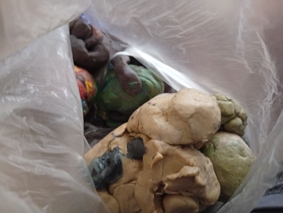 Пластилин разных цветов