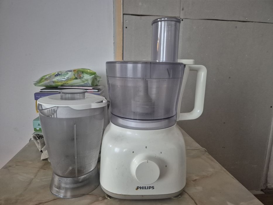 Кухненски робот Philips