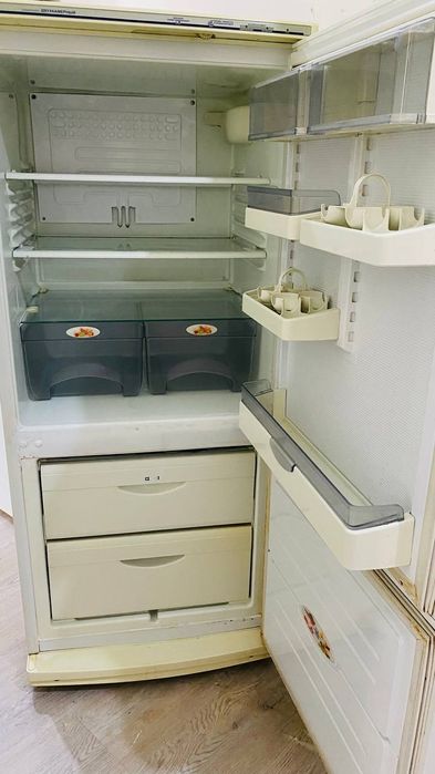 Холодельник сотилади