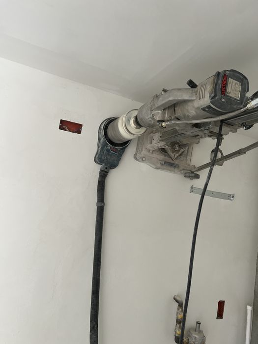 Gaura hota, carotare beton
