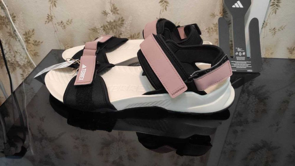 Adidas Terrex Hydroterra (44.5-45 размер) - сандалии, сланцы, обувь