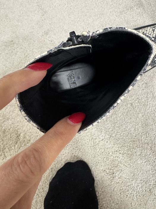 Боти естествена кожа Zara