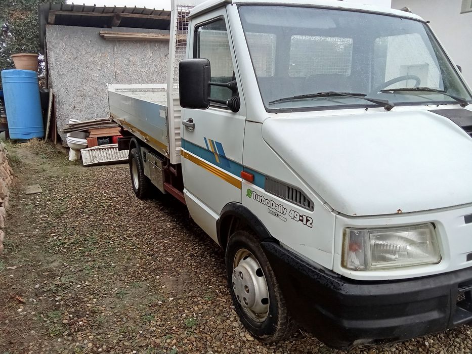 Vînd camioneta basculabilă tri laterală