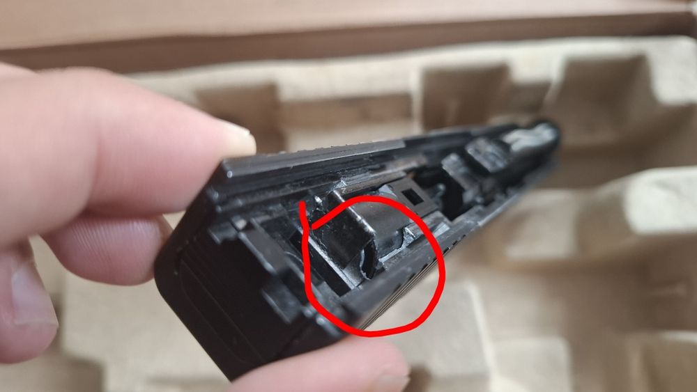 Еърсофт Glock 17 WE green gas full metal