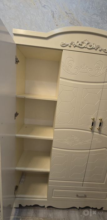 Mebel shkaf sotiladi