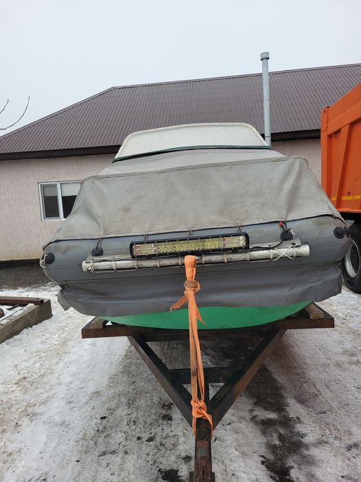 Мото- лодка хонда