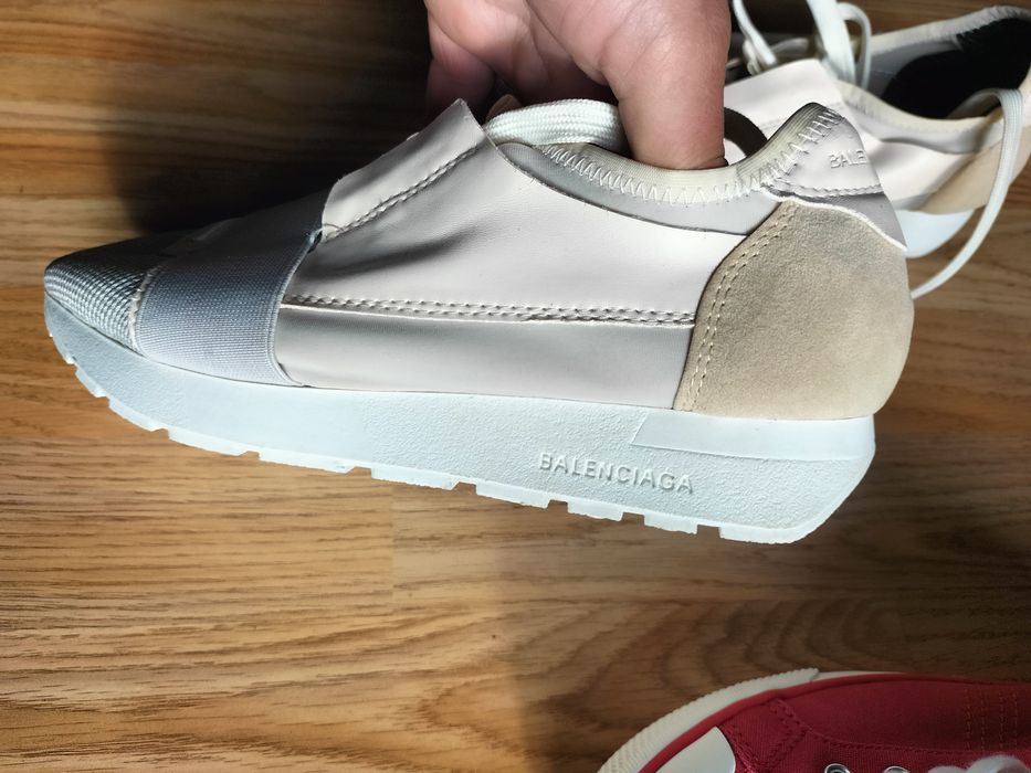 Adidas, tenesi -Nike /balenciga/Levis -noi