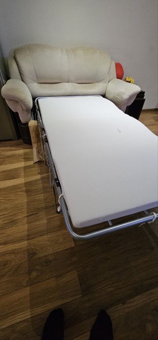 Разгаваем диван в много добро състояние