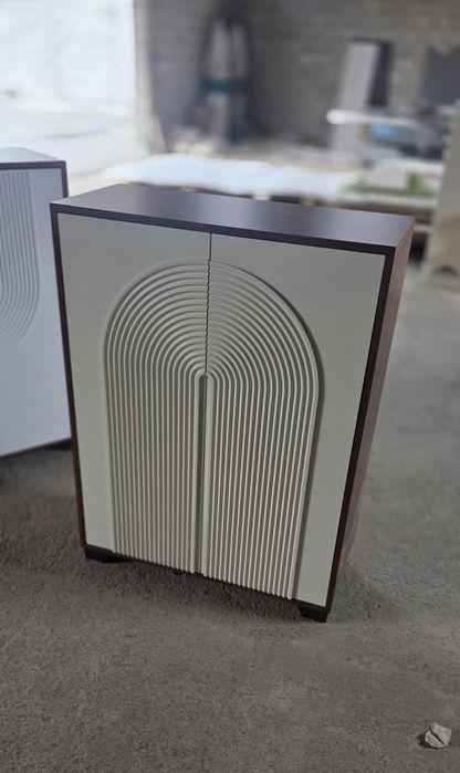 Mebel oyoq kiyimlari uchun